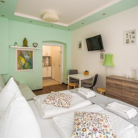 Ruterra Apartment Cimburkova Prága Kültér fotó
