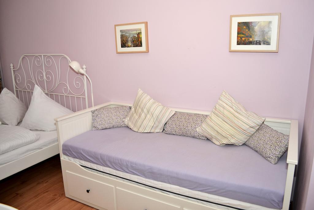 Ruterra Apartment Cimburkova Prága Kültér fotó